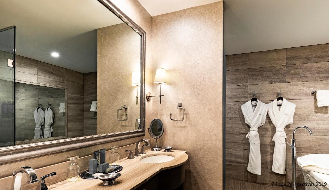 La Banque Hotel Homewood Luaran gambar