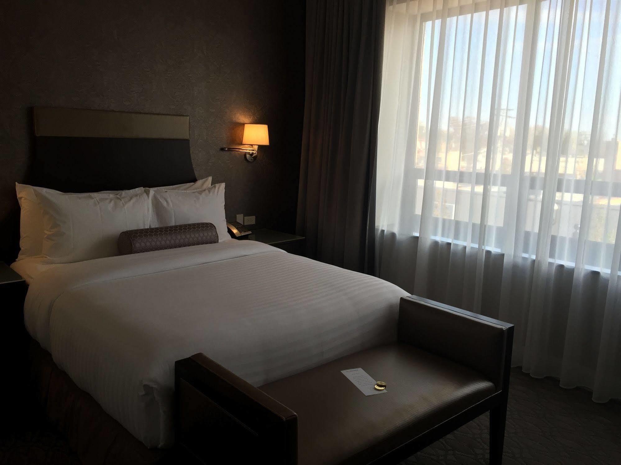 La Banque Hotel Homewood Luaran gambar