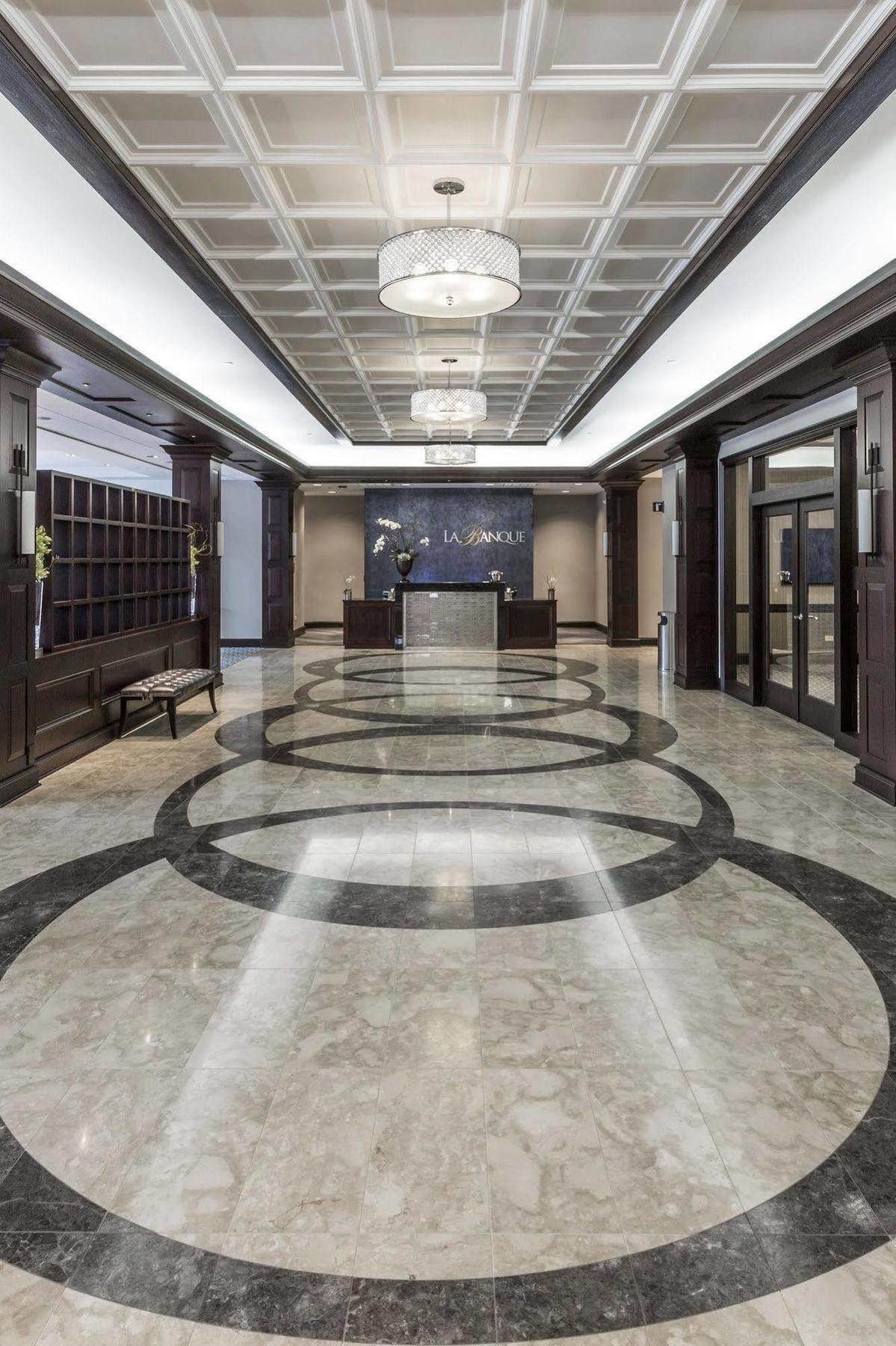 La Banque Hotel Homewood Luaran gambar