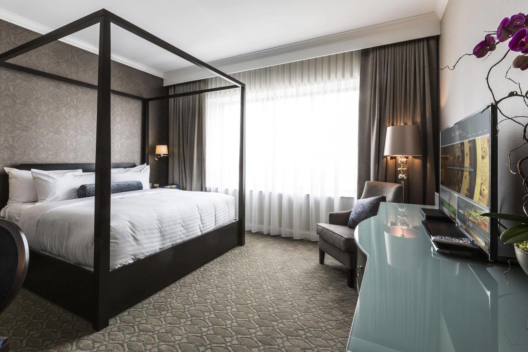 La Banque Hotel Homewood Luaran gambar
