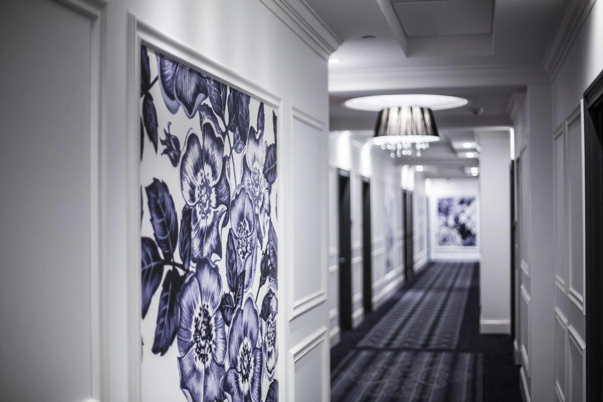 La Banque Hotel Homewood Luaran gambar