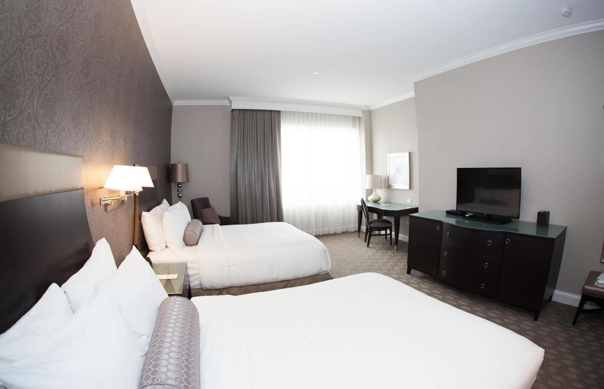 La Banque Hotel Homewood Luaran gambar